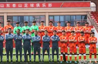足球资讯：上海海港退出2022赛季亚冠 中超仅剩两队参赛