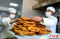 中国“土乡”传统馍馍带动昔日贫困村百万收入“链条”