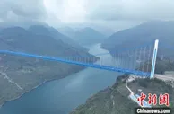 贵州瓮开高速建成 联网运营后车程缩短至46分钟