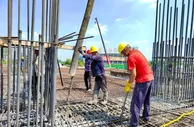滁宁城际铁路二期工程最大车站站厅层完成浇筑