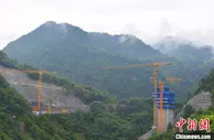 重庆巫云开高速跨径最大刚构桥完成主墩承台浇筑