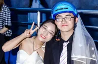 “会聚良缘·520爱在e起”外卖骑手集体婚礼在上海举办
