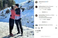 阿尔瓦雷斯社媒晒与女友甜蜜亲吻照，利马、迪巴拉为其点赞