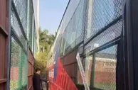 记者：深足大巴车被法院贴封条，新赛季队员坐地铁去比赛？