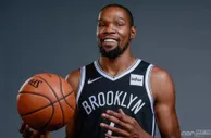 篮球资讯：NBA季后赛总得分排行前十，乔丹仅排第二，詹姆斯高分位居榜首