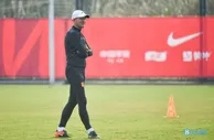 国足（世界第80）vs新西兰（105）历史战绩：中国队3胜5平4负