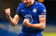 足球赛报：新帅上任首胜！切尔西2-0伯恩利 老队长破1年球荒