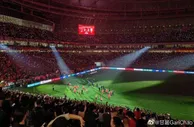 记者：凤凰山真实上座是4.3万到4.5万，播报数字有所“克制”