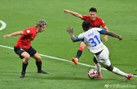 甘超社媒晒与理查德共同防守照：老理我们一关门，谁还过得去？