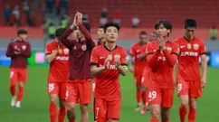 意外！曝河南队、上港酝酿重磅交易，31岁王牌队长换边路快马？
