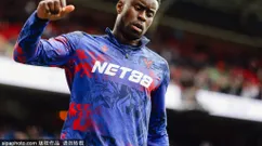 拜仁先下手！争利物浦皇马心仪中卫 已面见球员经纪人