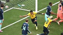 世界杯日报：厄瓜多尔逆转德国神奇出线 日本晋级将战巴西