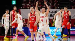 CCTV5直播！中国男篮迎生死战，全华班PK2大归化，输球将无缘世界杯