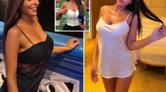 体育主持人Marialuisa Jacobelli穿着华丽的丝绸连衣裙惊艳粉丝