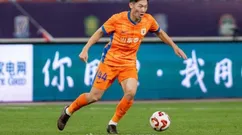 彭啸搭档！山东泰山官宣续约史松宸 U20国足主力中卫