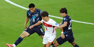 世界杯-星月军团出局！阿尔米隆捂嘴染红 土耳其0-1十人巴拉圭