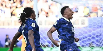 世界杯-姆巴佩破门主裁争议判罚不断 法国1-0巴拉圭将战摩洛哥