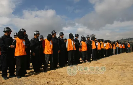 昆明警方调查1个月 端掉今年来最大的赌博团伙(组图)