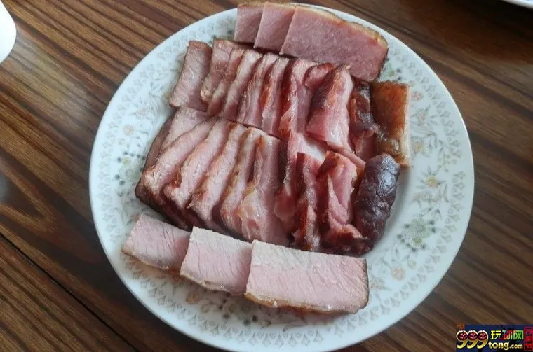 玩球网报：【晒年饭】+重庆市+传承风俗，腊味飘香年夜饭！