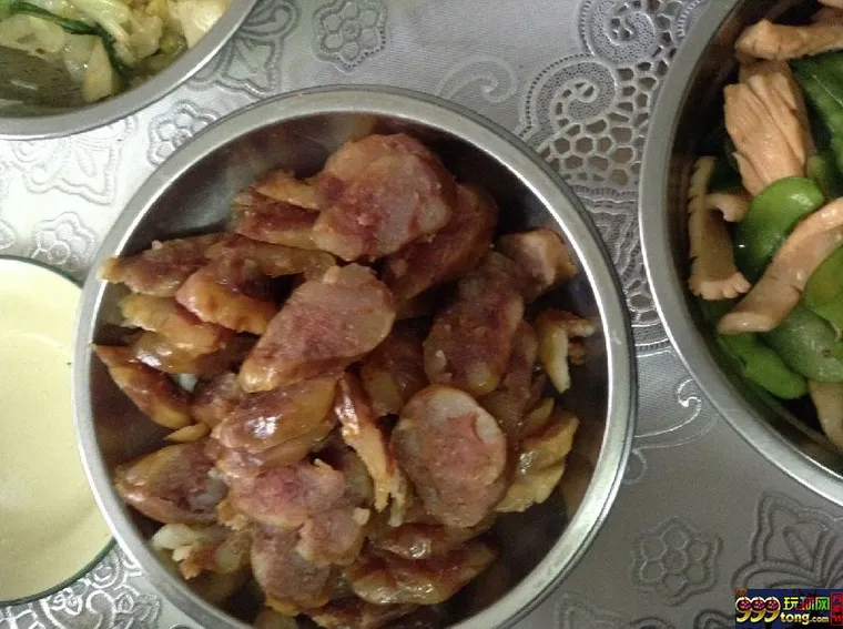 玩球网报：【晒年饭】+广东省+家常粤菜也讲究色香味全！