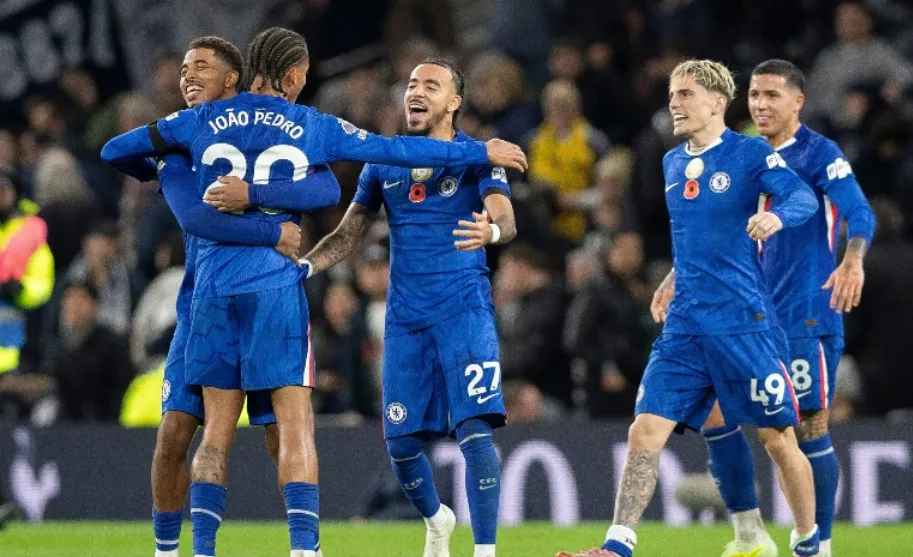 Blues on the Rise vs Hammers’ Survival Struggle