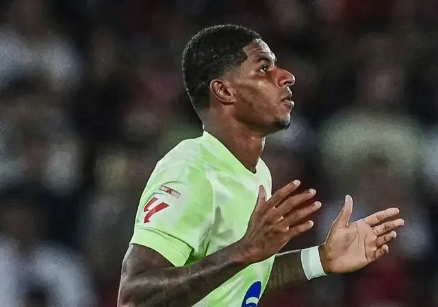 Barcelona to host Girona with seven players sidelined due to injury.