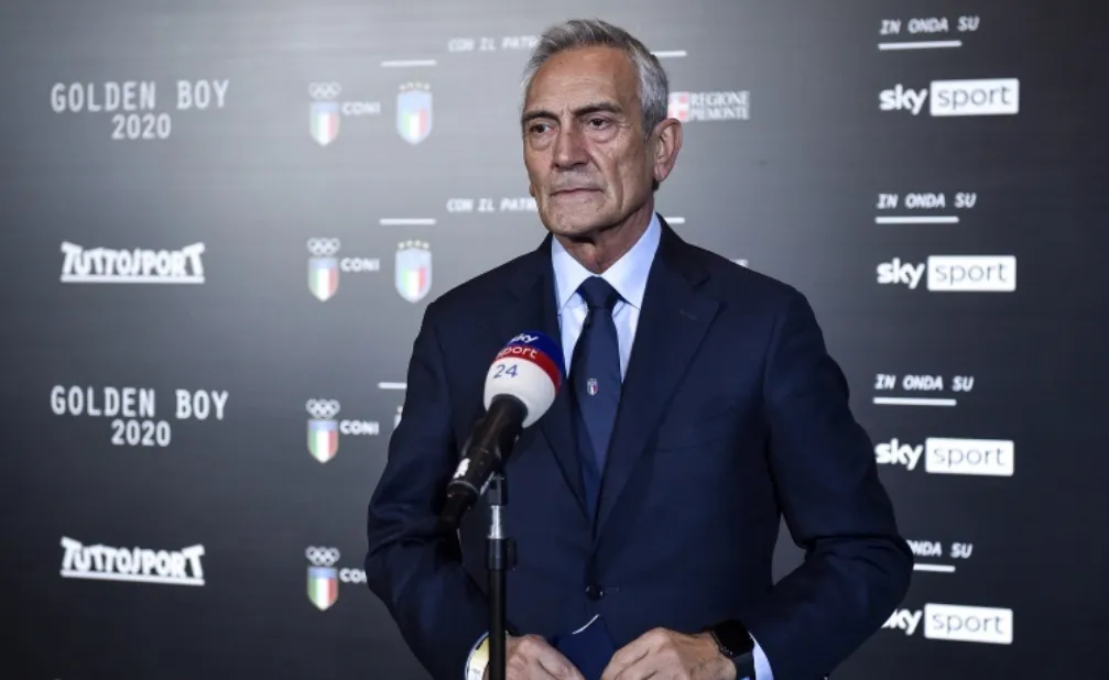 The Italian Football Federation president informed the referee that diving during the El Clásico was damaging the image of Italian football.