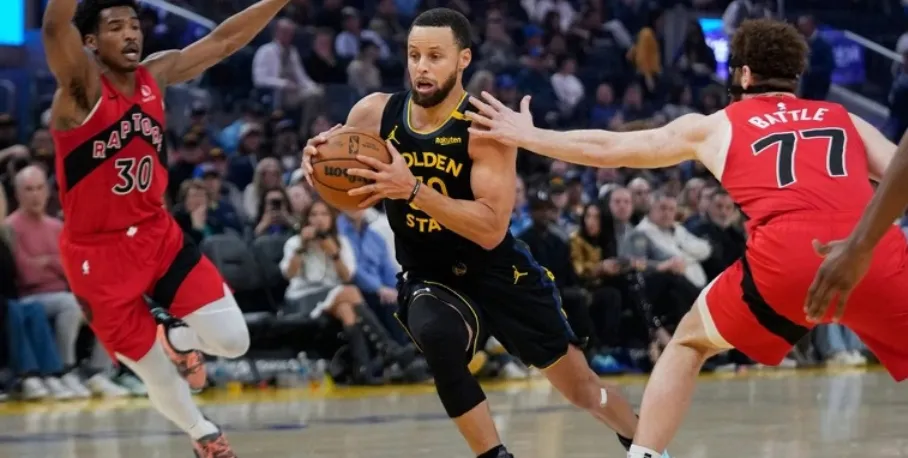 Fourth-Quarter Collapse Fuels Raptors’ Revenge Bid as Warriors Face a Tough Matchup