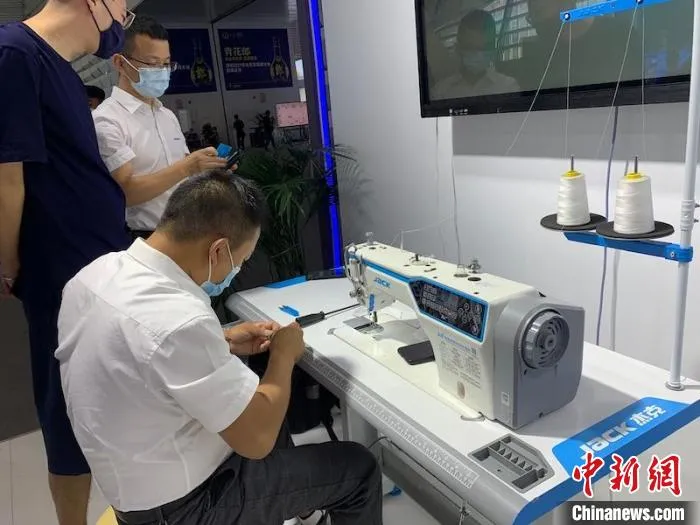 “互联网之光”博览会。 奚金燕 摄 “互联网之光”博览会。 奚金燕 摄