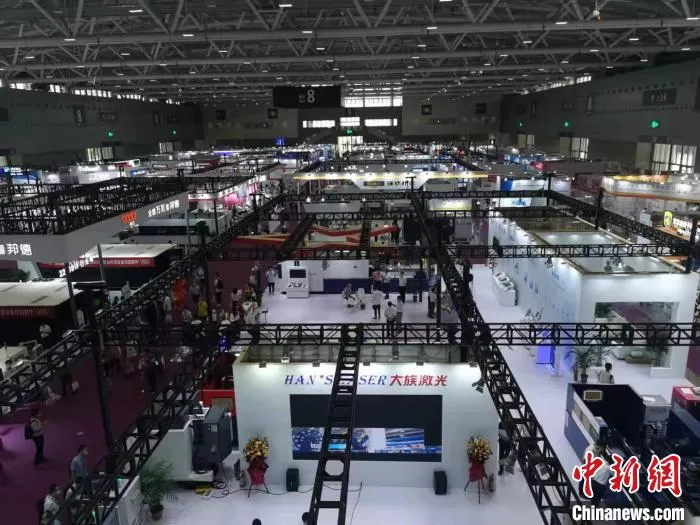 2021华南国际工业博览会展馆之一。　摄