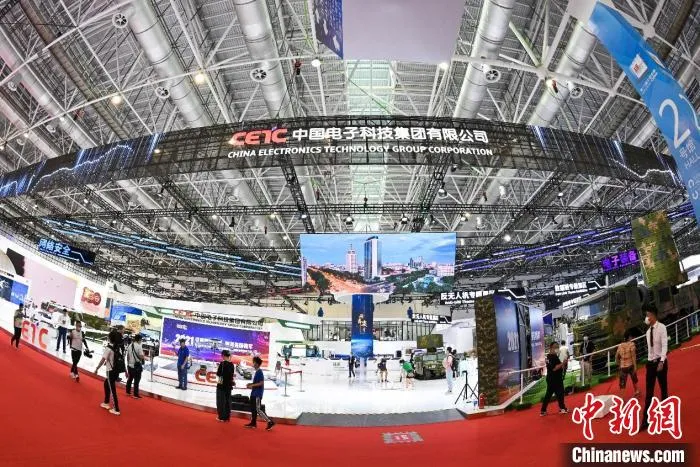 中国电科近50部大型实战装备、近500项前沿产品亮相珠海航展。　中国电科 供图