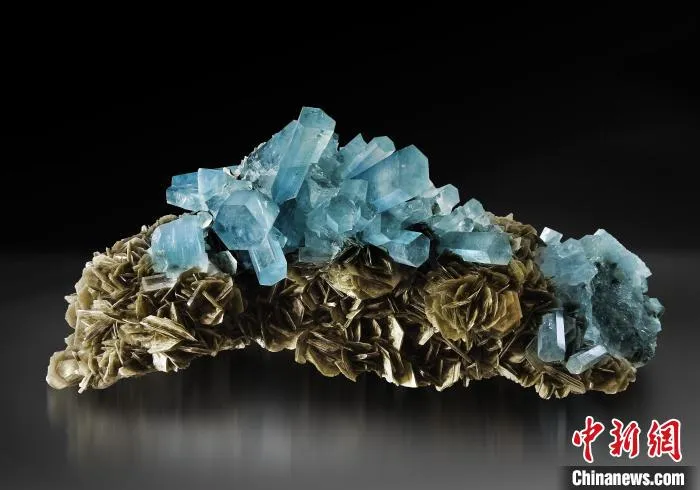 图为第八届矿博会参展精品。　郴州市委宣传部供图