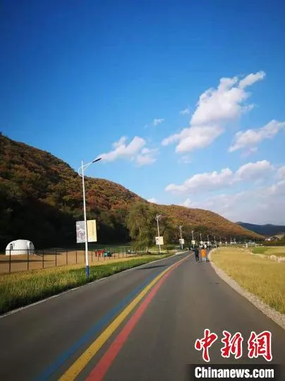 神鹿峰旅游路 长春市公路管理处供图