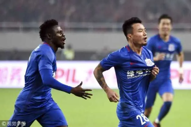 足协杯-申花2-3上港总分3-3 凭客场进球优势夺冠
