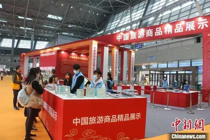 图为第二届中国-东盟(柳州)旅游装备博览会现场。　林馨 摄
