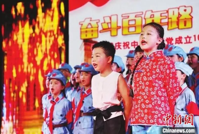 图为诗南水乡音乐会。　李想 摄
