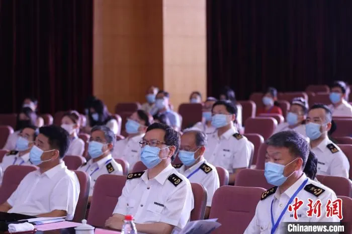 图为海关总署副署长张际文出席活动。　陈颖 摄