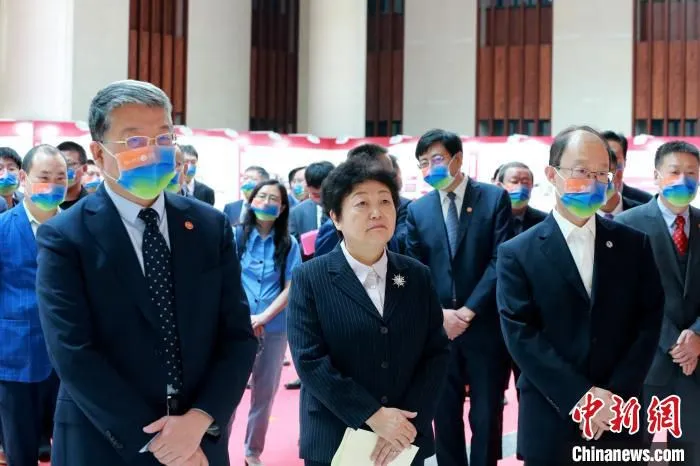 本次展览是山东大学庆祝建校120周年的一项重要学术文化活动。　梁犇 摄