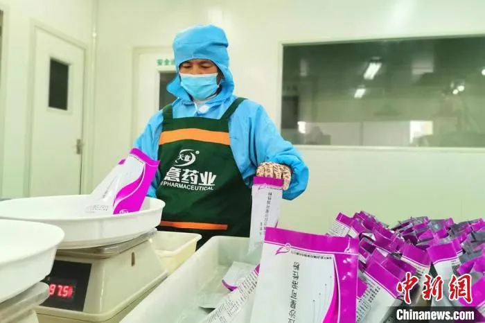徐州天意动物药业股份有限公司生产车间。　顾士刚 摄