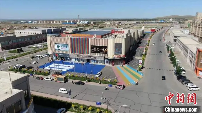 图为商都县城的航拍图。　胡忠杰 摄