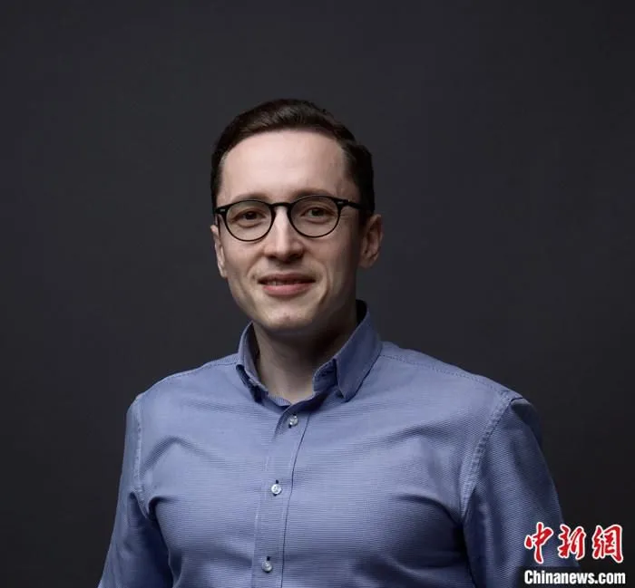 图为合斯康新能源中国及东南亚地区首席执行官李伍兹(Urs Läuppi)。合斯康新能源供图