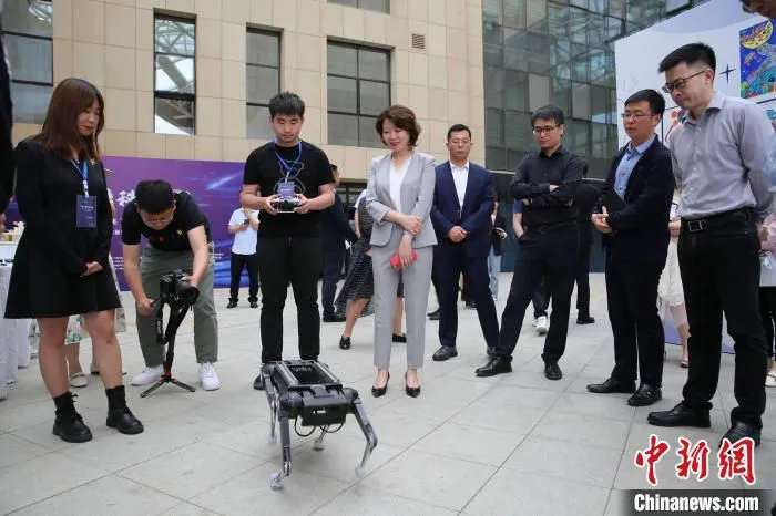 秦创原先导区(空港)科技创新周活动。　空港新城供图
