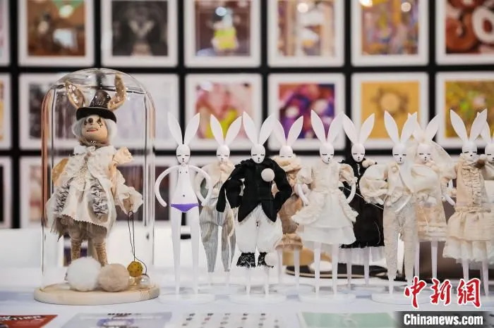 2021秋冬MODE展会。　上海时装周 供图 摄