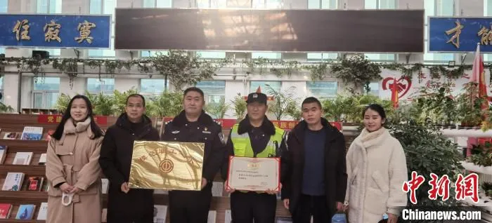 图为台州市援建的“模范职工之家”。　茫崖市委宣传部 供图