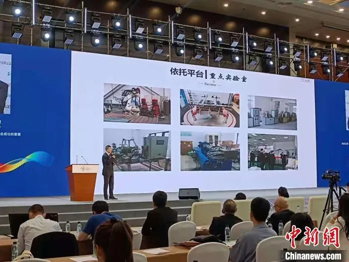 活动现场。　石小杰 摄