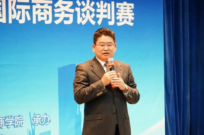 刘超部长在大赛闭幕式上致辞。孙炬 摄
