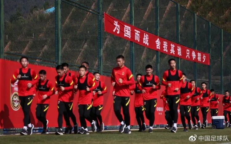 中国U17国家队1比0西乙格拉纳达U19队，迎来热身赛三连胜
