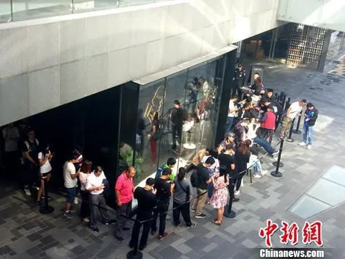 喜茶北京三里屯店。中新网记者 李金磊 摄
