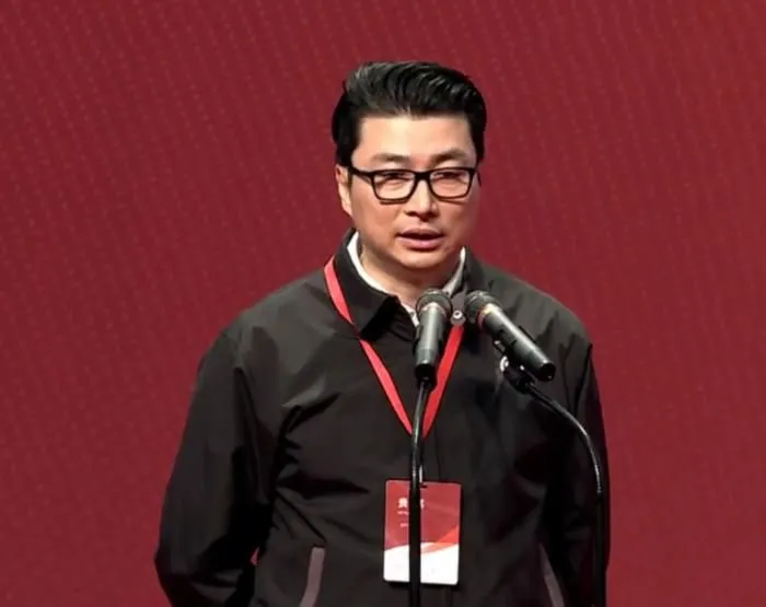 顺丰速运创始人、董事长王卫。截图自顺丰速运公众号