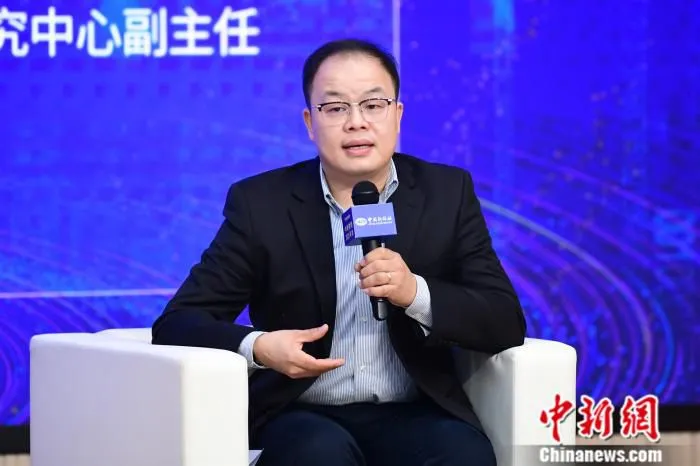 中国社科院健康业发展研究中心副主任、当代中国出版社副社长陈秋霖 中新社记者 田雨昊 摄